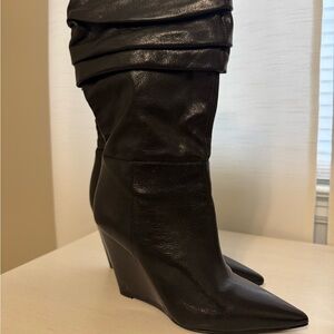 Nine West Black Vernese Genuine Leather 
Pointy Mid-Calf Boot . 
Size 5.5